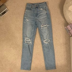 American Eagle ripped mom jeans